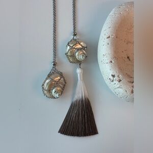 Statement Shell Tassel Necklace With Silver Color Mesh Net